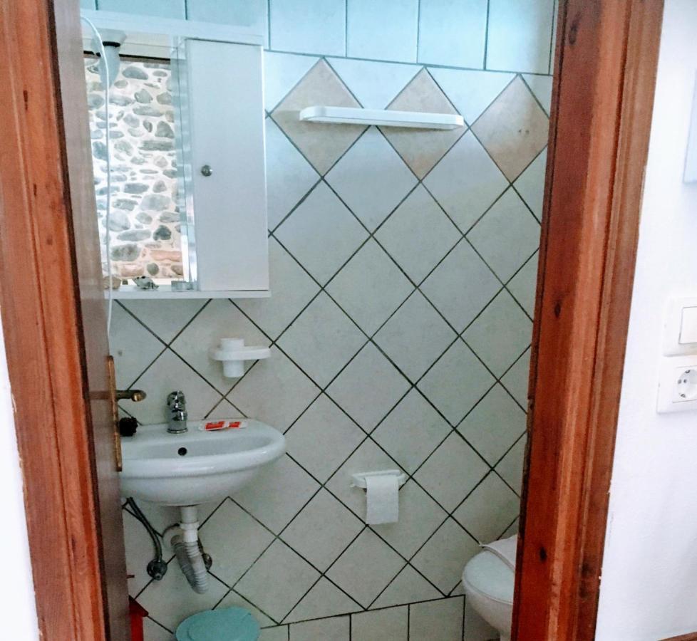 Mariaeva Rooms Лентас Экстерьер фото