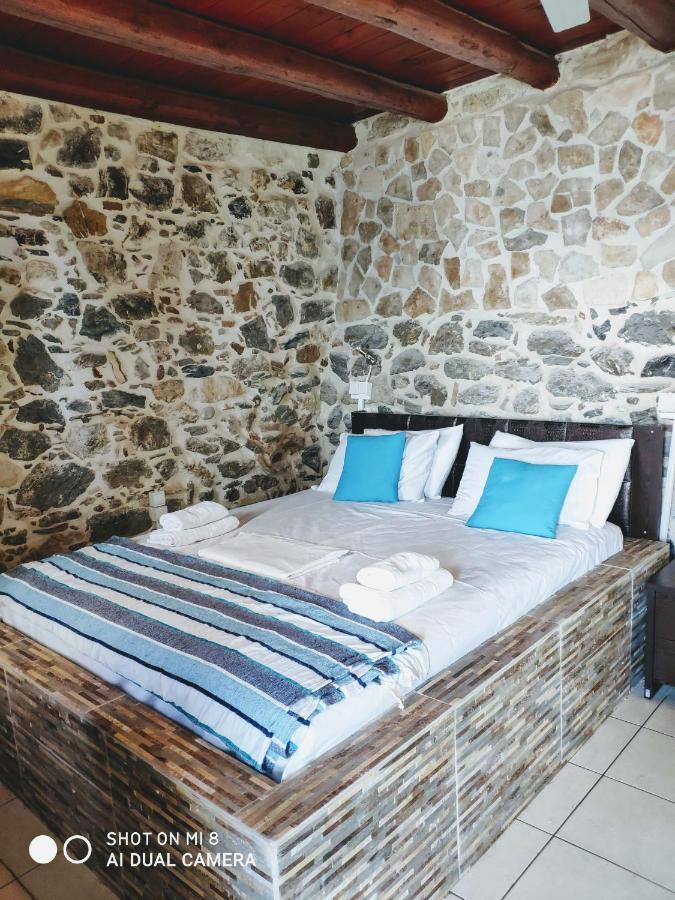 Mariaeva Rooms Лентас Экстерьер фото