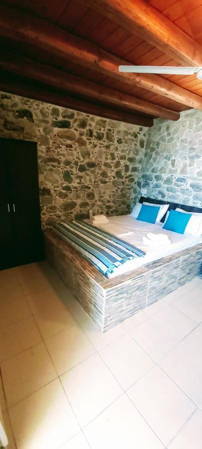 Mariaeva Rooms Лентас Экстерьер фото